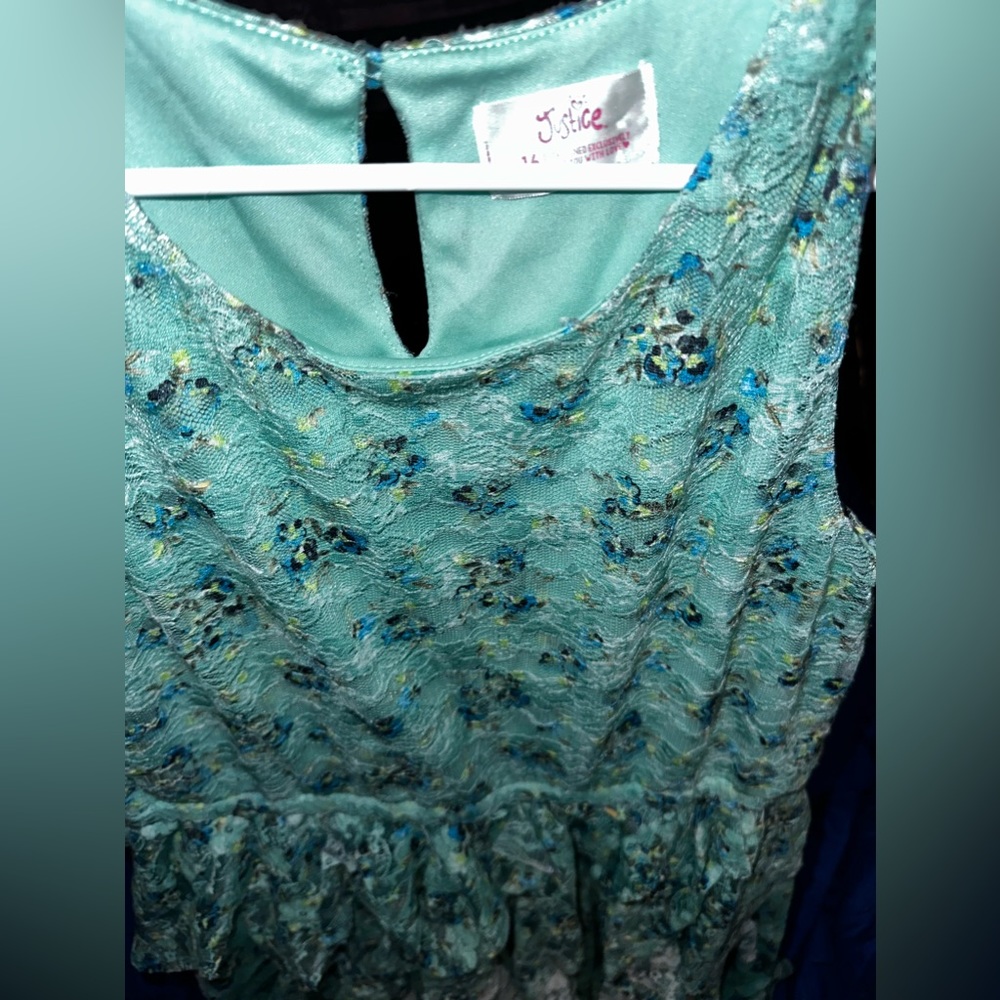 Dress - Picture 3 of 3